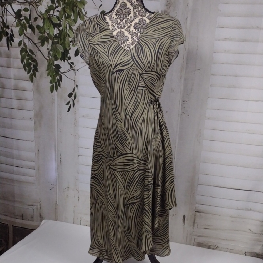 Alfani Silk Black and Tan Leaf Pattern Wrap Midi Dress